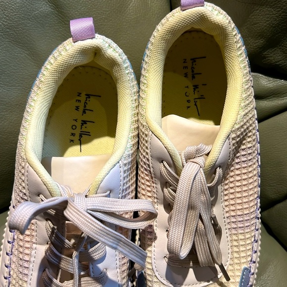 Nicole Miller brand soft pastel colored laced gym shoes. - Picture 6 of 7